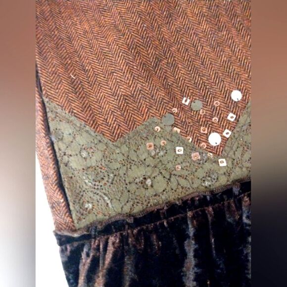 French Connection Floral Applique Skirt xsmall GUC - Picture 5 of 14